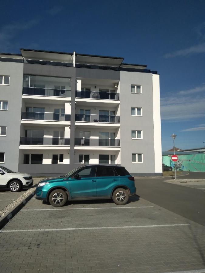 Azzurro Apartment Σίμπιου Εξωτερικό φωτογραφία