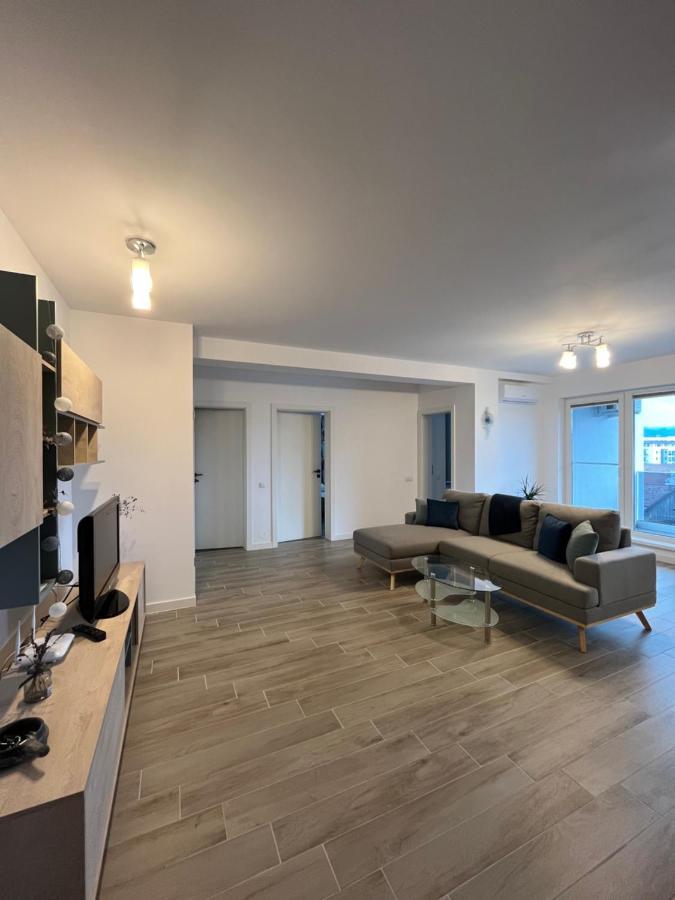 Azzurro Apartment Σίμπιου Εξωτερικό φωτογραφία